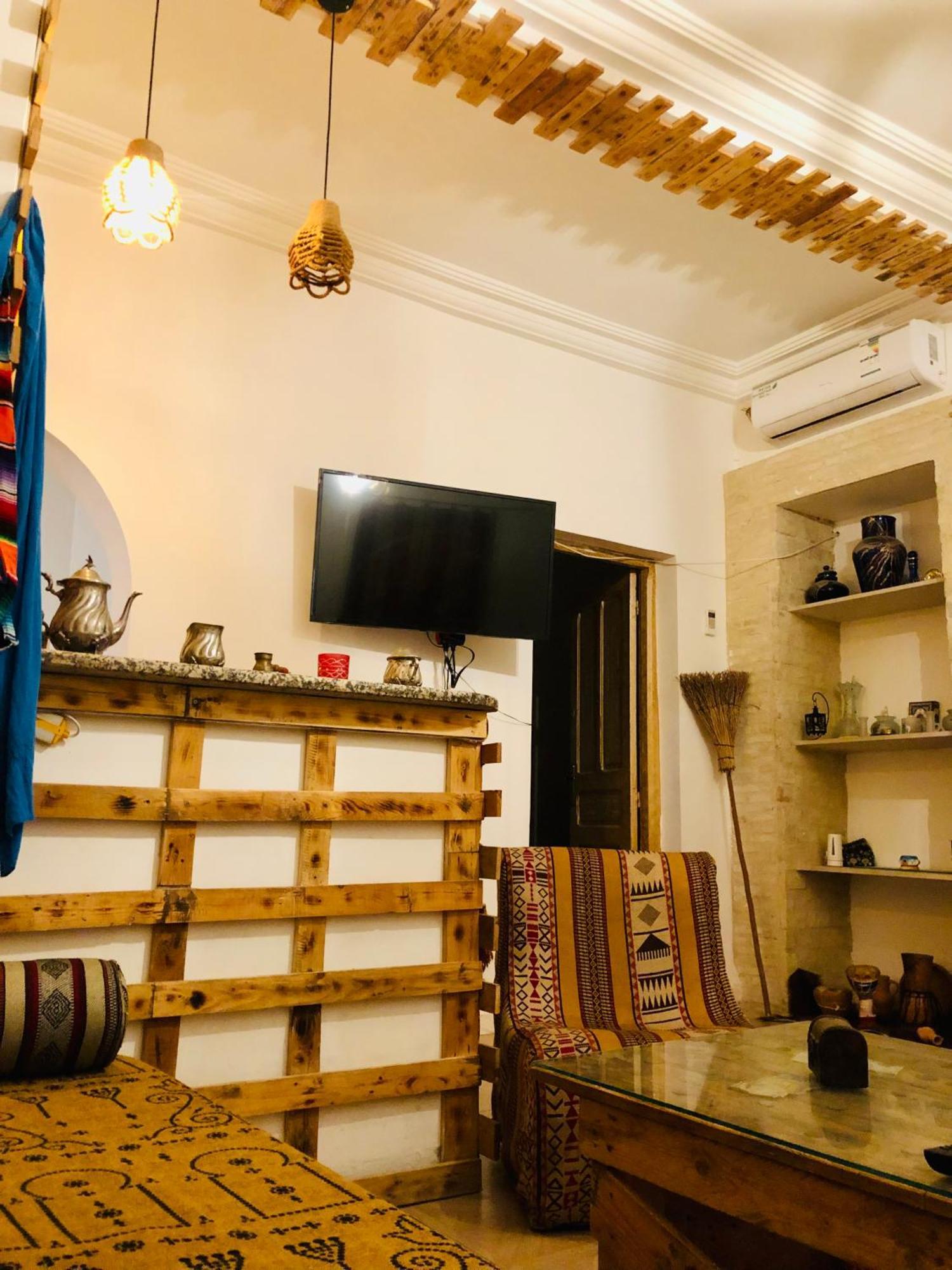 Dar Chahla Apartment Tozeur Bagian luar foto